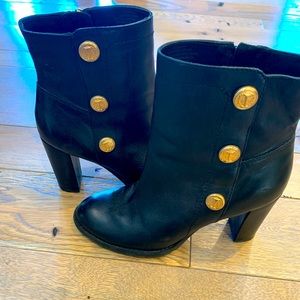 Ankle boots ( worn)